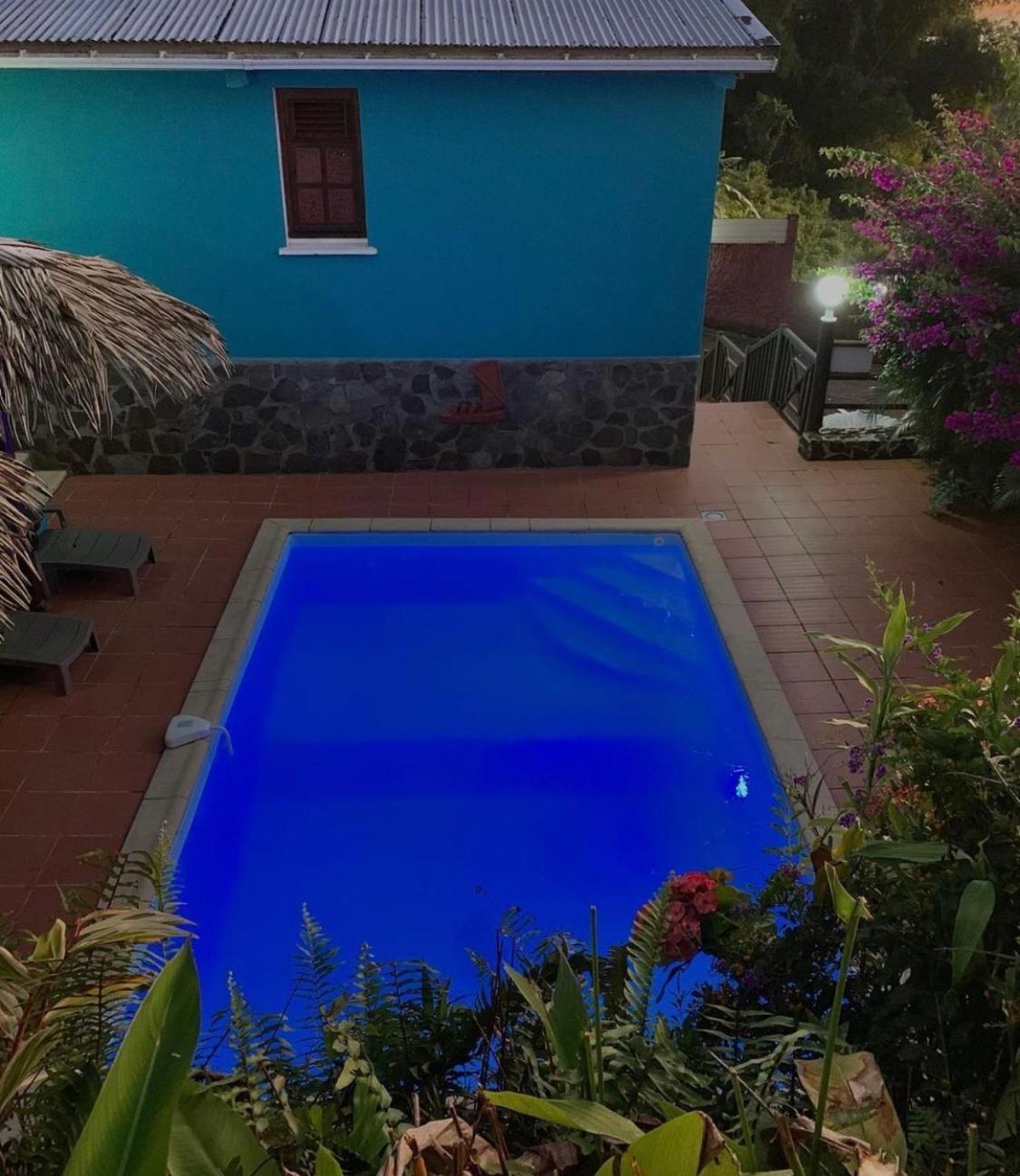 LES VILLAS PAMEYAQUE 2 F2 et 1 F3 de 140m2 avec piscines et vue imprenable sur la mer Riviere-Salee Extérieur photo